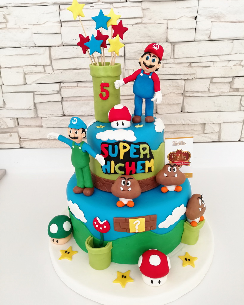 Pâtisserie Sheselles - Gâteau d'anniversaire personnalisé thème Super Mario.  Joyeux anniversaire à Omar. Commandez votre gâteau d'anniversaire au moins  une semaine à l'avance. Infos par message privé ou par téléphone 70 851
