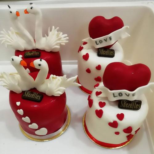 Gâteau Individuel Saint Valentin Amour Gâteau Couple Amoureux Une Deux Personnes