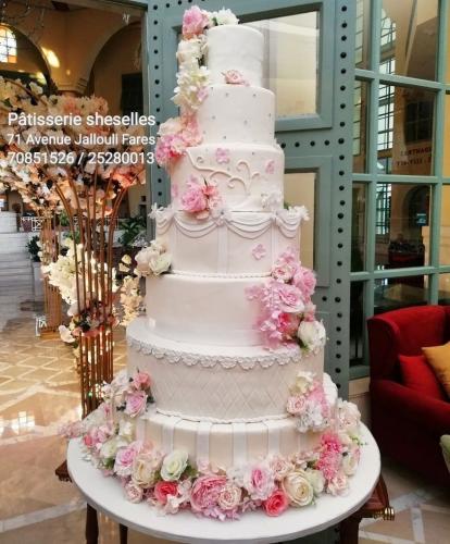 Pièces montées fiançailles pièces montées mariage salle fête mariage Tunis Tunisie