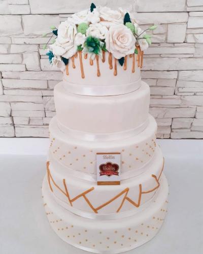 Pièces montées fiançailles pièces montées mariage salle fête mariage Tunis Tunisie