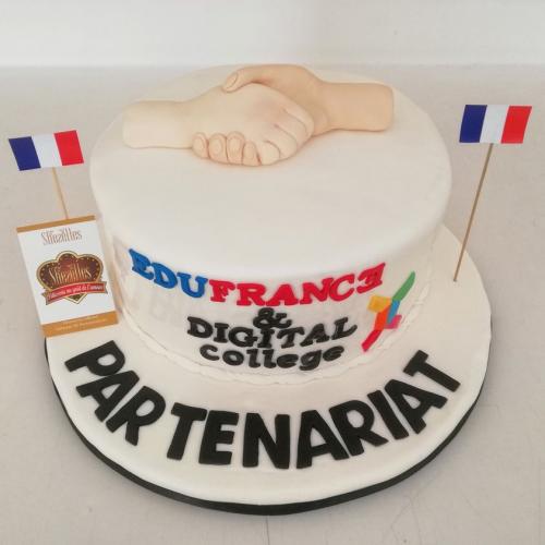 Gâteau pour entreprise société gâteau société travail  Edufrance école française 