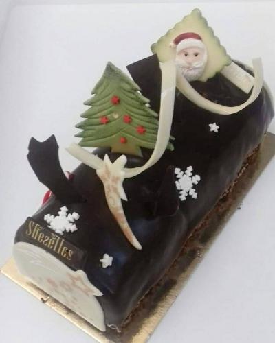 gateau buche noel buche noel papa noel buche gateau fete noel 023