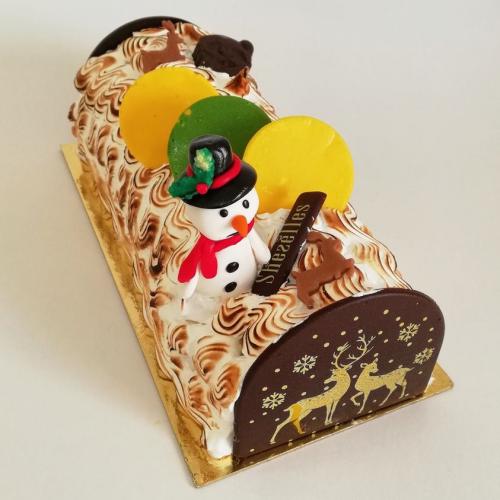 gateau buche noel buche noel papa noel buche gateau fete noel 044