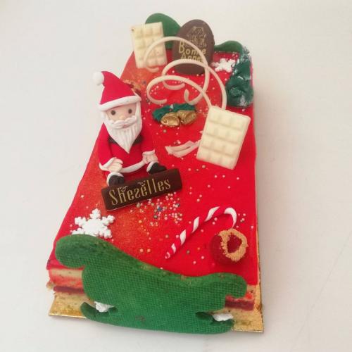 gateau buche noel buche noel papa noel buche gateau fete noel 058