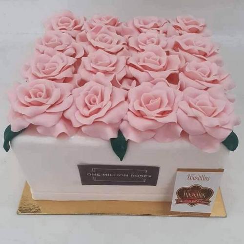 Gâteau anniversaire femme fleurs florale chic luxe gâteau femme chic fleurs jolie modèle