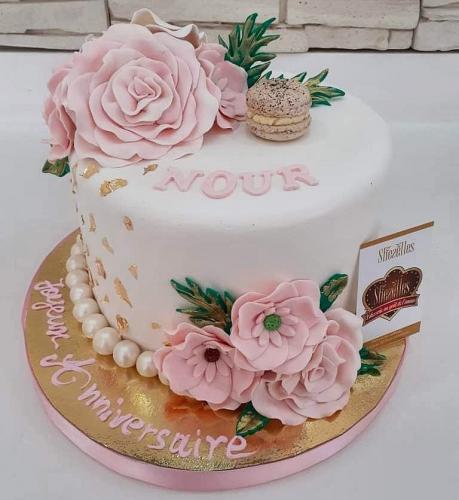 Gâteau anniversaire femme fleurs florale chic luxe gâteau femme chic fleurs jolie modèle