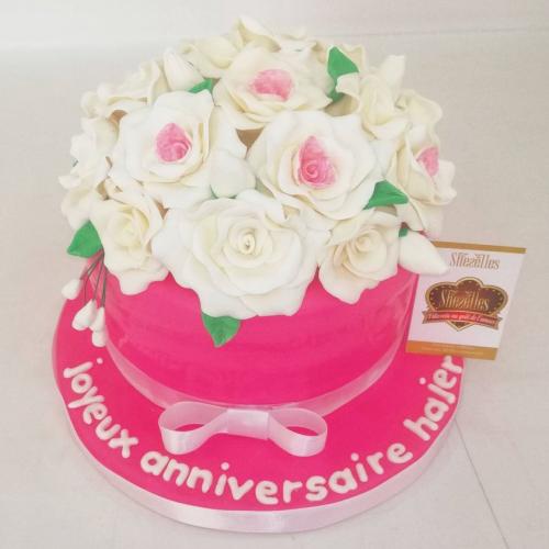 Gâteau anniversaire femme fleurs florale chic luxe gâteau femme chic fleurs jolie modèle