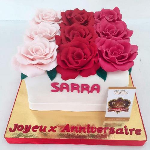 Gâteau anniversaire femme fleurs florale chic luxe gâteau femme chic fleurs jolie modèle