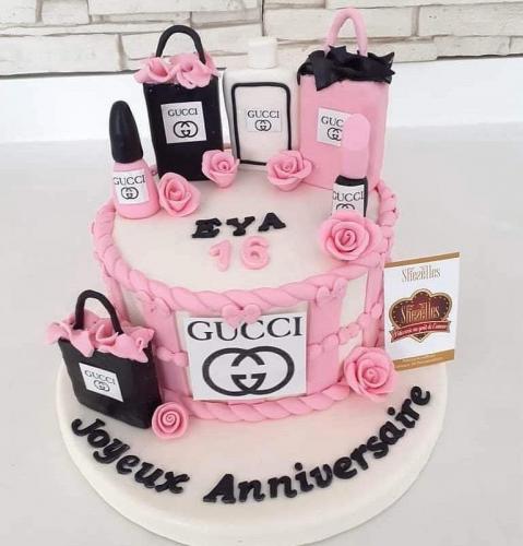 Gâteau anniversaire sac shopping gâteau sac main dior chanel louis vuiton YSL