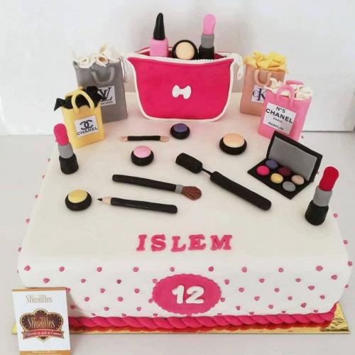 Gâteau pour femme chic luxe maquillage femme gâteau saint valentin femme love amour dior lv ysl luxe