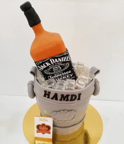 Gâteau anniversaire pour homme chic gâteau bière alcool whisky gâteau vodka jackdaniel seau glaçon