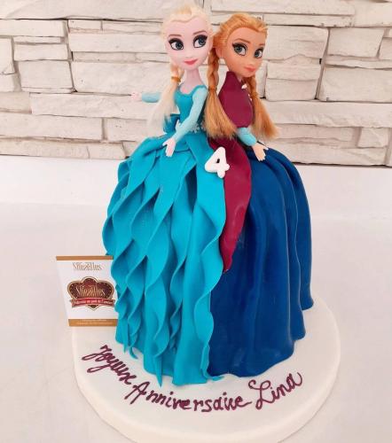 Gâteau anniversaire robe princesse reine des neige Anna Elsa Frozen gâteau Anna Elsa Frozen