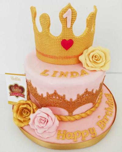 Gâteau anniversaire princesse Disney gâteau couronne princesse Disney Sofia Blanche Neige Belle Jasmine