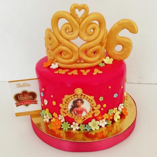 Gâteau anniversaire princesse Disney gâteau couronne princesse Disney Sofia Blanche Neige Belle Jasmine