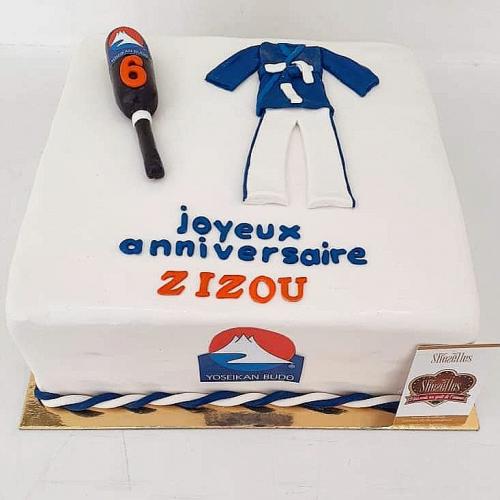 Gateau anniversaire sport foot basket tennis terrain foot Club Africain Espérance Sportif Tunis Etoile Sahel Ronaldo PSG OM Real Madrid