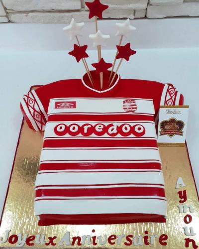 Gateau anniversaire sport foot basket tennis terrain foot Club Africain Espérance Sportif Tunis Etoile Sahel Ronaldo PSG OM Real Madrid